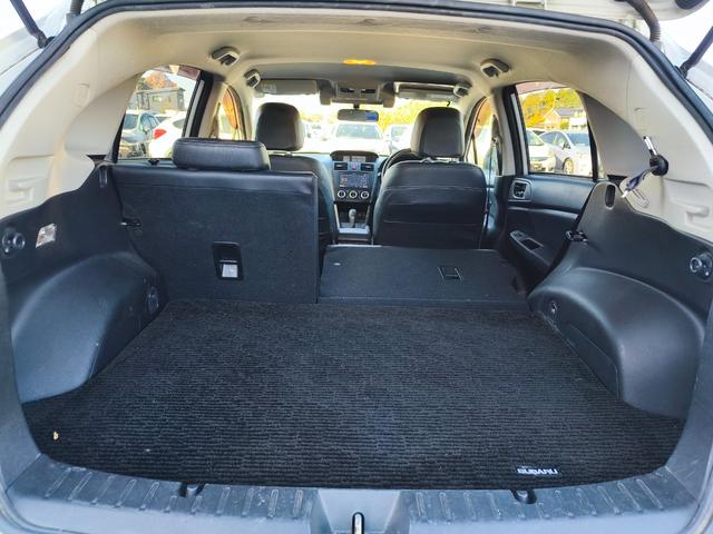 ＸＶハイブリッド ２．０ｉ－Ｌ　アイサイト　４ＷＤ　メモリーナビ　フルセグＴＶ　リアカメラ　スマートキー　ＨＩＤヘッドライト　衝突軽減ブレーキ　革シート　シートヒーター　Ｂｌｕｅｔｏｏｔｈ　ＡＣＣ　純正１７インチアルミ　ＥＴＣ（40枚目）