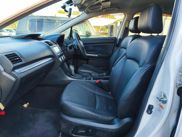 ＸＶハイブリッド ２．０ｉ－Ｌ　アイサイト　４ＷＤ　メモリーナビ　フルセグＴＶ　リアカメラ　スマートキー　ＨＩＤヘッドライト　衝突軽減ブレーキ　革シート　シートヒーター　Ｂｌｕｅｔｏｏｔｈ　ＡＣＣ　純正１７インチアルミ　ＥＴＣ（46枚目）