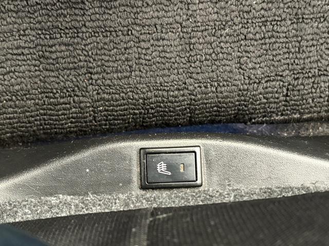 デリカD:2 カスタムハイブリッドSV 全方位カメラパッケージ メモリーナビ フルセグTV リアカメラ フリップダウンモニター スマートキー LEDヘッドライト 衝突軽減ブレーキ 両側パワスラ 前後ドラレコ シートヒーター クルコン 社外15インチアルミ ETC(28枚目)