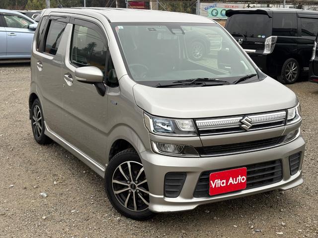 ワゴンＲ ハイブリッドＦＺ　ＨＤＤナビ　リアカメラ　スマートキー　ＨＩＤヘッドライト　衝突軽減ブレーキ　Ｂｌｕｅｔｏｏｔｈ　社外１４インチアルミ　ＥＴＣ（2枚目）