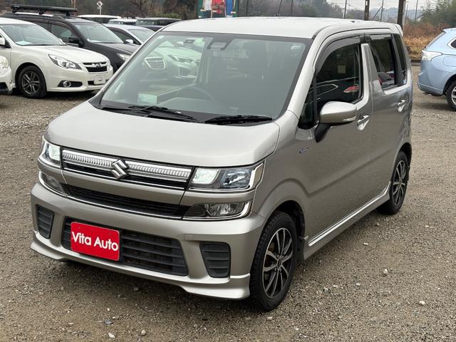 ワゴンＲ ハイブリッドＦＺ　ＨＤＤナビ　リアカメラ　スマートキー　ＨＩＤヘッドライト　衝突軽減ブレーキ　Ｂｌｕｅｔｏｏｔｈ　社外１４インチアルミ　ＥＴＣ（5枚目）