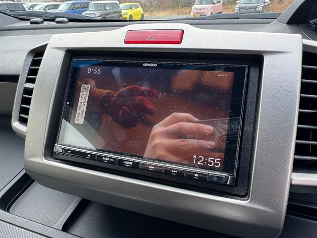 フリードスパイクハイブリッド ジャストセレクション メモリーナビ フルセグTV リアカメラ スマートキー HIDヘッドライト 両側パワスラ Bluetooth クルコン 純正15インチアルミ ETC(22枚目)