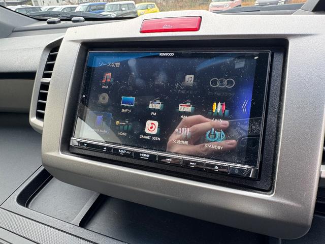 フリードスパイクハイブリッド ジャストセレクション メモリーナビ フルセグTV リアカメラ スマートキー HIDヘッドライト 両側パワスラ Bluetooth クルコン 純正15インチアルミ ETC(23枚目)