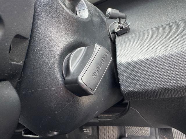 フリードスパイクハイブリッド ジャストセレクション メモリーナビ フルセグTV リアカメラ スマートキー HIDヘッドライト 両側パワスラ Bluetooth クルコン 純正15インチアルミ ETC(28枚目)