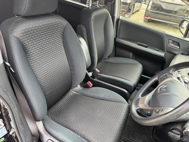 フリードスパイクハイブリッド ジャストセレクション メモリーナビ フルセグTV リアカメラ スマートキー HIDヘッドライト 両側パワスラ Bluetooth クルコン 純正15インチアルミ ETC(30枚目)