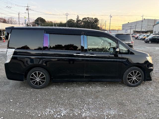 ステップワゴンスパーダ Ｚ　メモリーナビ　フルセグＴＶ　リアカメラ　スマートキー　ＬＥＤヘッドライト　両側パワスラ　社外１６インチアルミ　ＥＴＣ（8枚目）