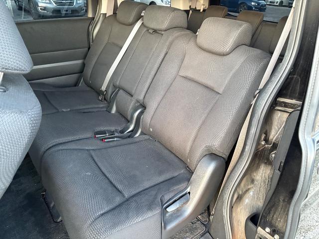 ステップワゴンスパーダ Ｚ　メモリーナビ　フルセグＴＶ　リアカメラ　スマートキー　ＬＥＤヘッドライト　両側パワスラ　社外１６インチアルミ　ＥＴＣ（43枚目）