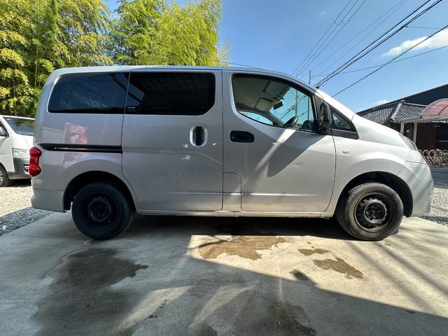 ＮＶ２００バネットバン 　ＡＣ　ＰＳ　ＰＷ　エアバック　ＡＢＳ　ＥＴＣ（4枚目）
