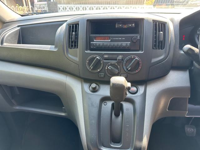 ＮＶ２００バネットバン 　ＡＣ　ＰＳ　ＰＷ　エアバック　ＡＢＳ　ＥＴＣ（23枚目）
