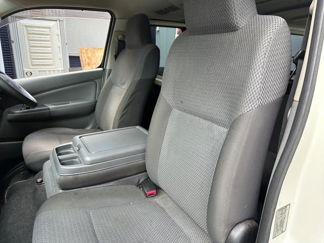 NV350キャラバンバン ロングDXターボ AC PS PW 社外ナビ(33枚目)