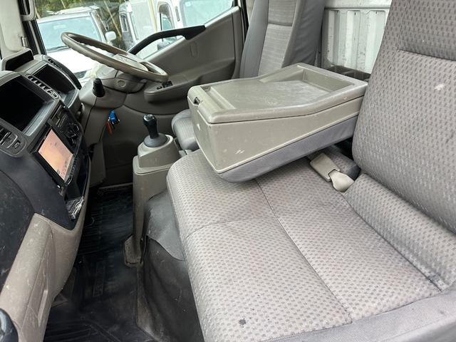 アトラストラック フルスーパーローＤＸ　ＡＣ　ＰＳ　ＰＷ　エアＢ　ナビ　ＥＴＣ　三方開（25枚目）