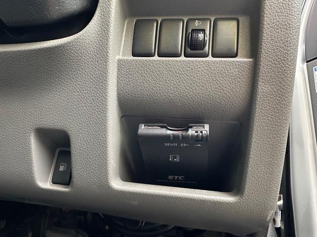 ＮＶ３５０キャラバンバン ロングＤＸ　ＡＣ　ＰＳ　ＰＷ　エアＢ　純正ナビ　ＥＴＣ（13枚目）