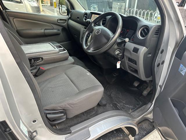 NV350キャラバンバン ロングDX AC PS PW TV 純正ナビ エアB バックモニター(18枚目)