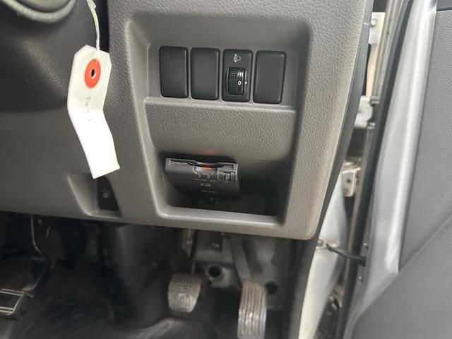 NV350キャラバンバン ロングDX AC PS PW TV 純正ナビ エアB バックモニター(20枚目)