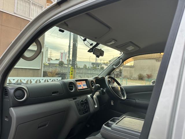NV350キャラバンバン ロングDX AC PS PW TV 純正ナビ エアB バックモニター(23枚目)