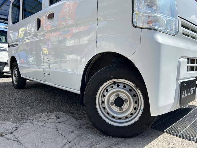 エブリイ ＰＡ　平成２９年式・走行距離４４０００ｋｍ・５ＡＧＳ車・７インチナビ・バックカメラ・ＥＴＣ集中ドアロックキット・パワステ・マニュアルエアコン・マニュアルヒーター・リクライニングシート・１カ月無償保証（17枚目）