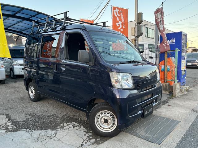 ハイゼットカーゴ ＤＸ　平成２９年式・走行距離２５０００ｋｍ・７インチナビ・ＥＴＣ車載器・ルーフキャリア・タイヤ残あり・マニュアルヒーター・マニュアルエアコン・キーレス・エアバック・リクライニングシート・１カ月無償保証（7枚目）