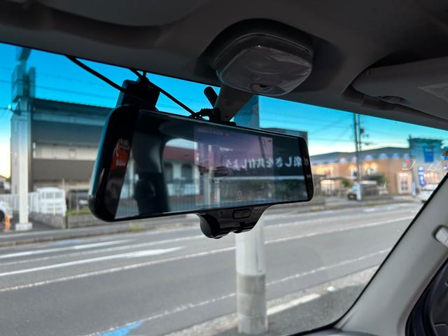 ハイゼットカーゴ ＤＸ　平成２９年式・走行距離２５０００ｋｍ・７インチナビ・ＥＴＣ車載器・ルーフキャリア・タイヤ残あり・マニュアルヒーター・マニュアルエアコン・キーレス・エアバック・リクライニングシート・１カ月無償保証（36枚目）
