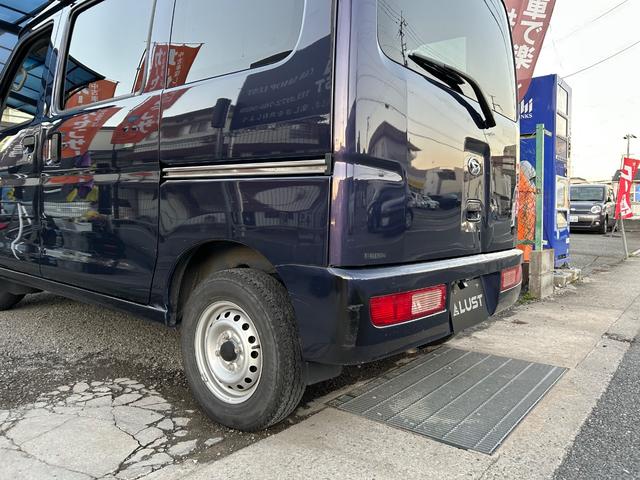 ハイゼットカーゴ ＤＸ　平成２９年式・走行距離２５０００ｋｍ・７インチナビ・ＥＴＣ車載器・ルーフキャリア・タイヤ残あり・マニュアルヒーター・マニュアルエアコン・キーレス・エアバック・リクライニングシート・１カ月無償保証（69枚目）