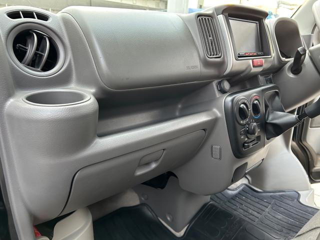 ＮＶ１００クリッパーバン ＧＸ　平成３０年式・７７０００ｋｍ・７インチナビ・フルセグＴＶ・テレビ・Ｂｌｕｅｔｏｏｔｈ・ＥＴＣ・ＭＴ車・リクライニングシート・分割シート・マニュアルエアコン・ヒーター・１カ月無償保証・１０００ｋｍ（40枚目）