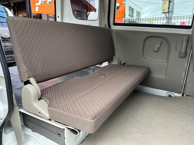 ＮＶ１００クリッパーバン ＤＸ　平成２７年式・走行距離５７０００ｋｍ・７インチナビゲーション・テレビ・ＴＶ・Ｂｌｕｅｔｏｏｔｈ・ラジオ・バックカメラ・ＥＴＣ車載器・ＣＦカーゴマット・キーレス・パワステ・マニュアルエアコン・ヒーター（49枚目）