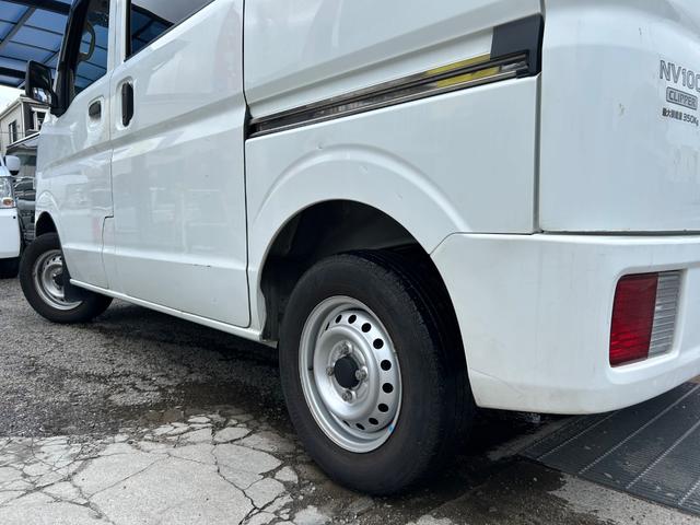 ＮＶ１００クリッパーバン ＤＸ　平成２７年式・走行距離５７０００ｋｍ・７インチナビゲーション・テレビ・ＴＶ・Ｂｌｕｅｔｏｏｔｈ・ラジオ・バックカメラ・ＥＴＣ車載器・ＣＦカーゴマット・キーレス・パワステ・マニュアルエアコン・ヒーター（65枚目）
