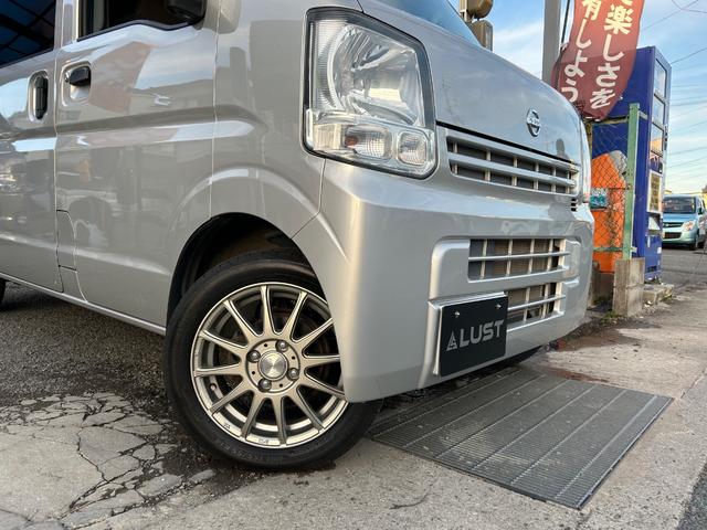 ＮＶ１００クリッパーバン ＤＸ　ＧＬエマージェンシーブレーキパッケージ　平成２９年式・走行距離７９０００ｋｍ・７インチナビゲーション・ＴＶ・テレビ・バックカメラ・ＥＴＣ車載器・事業用登録可・キーレスエントリー・パワーウィンドウ・パワステ・助手席側エアバック・１カ月無償保証（11枚目）