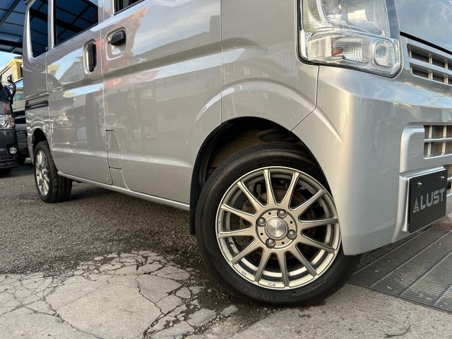 ＮＶ１００クリッパーバン ＤＸ　ＧＬエマージェンシーブレーキパッケージ　平成２９年式・走行距離７９０００ｋｍ・７インチナビゲーション・ＴＶ・テレビ・バックカメラ・ＥＴＣ車載器・事業用登録可・キーレスエントリー・パワーウィンドウ・パワステ・助手席側エアバック・１カ月無償保証（13枚目）