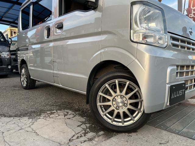 ＮＶ１００クリッパーバン ＤＸ　ＧＬエマージェンシーブレーキパッケージ　平成２９年式・走行距離７９０００ｋｍ・７インチナビゲーション・ＴＶ・テレビ・バックカメラ・ＥＴＣ車載器・事業用登録可・キーレスエントリー・パワーウィンドウ・パワステ・助手席側エアバック・１カ月無償保証（17枚目）