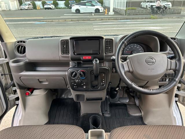ＮＶ１００クリッパーバン ＤＸ　ＧＬエマージェンシーブレーキパッケージ　平成２９年式・走行距離７９０００ｋｍ・７インチナビゲーション・ＴＶ・テレビ・バックカメラ・ＥＴＣ車載器・事業用登録可・キーレスエントリー・パワーウィンドウ・パワステ・助手席側エアバック・１カ月無償保証（31枚目）