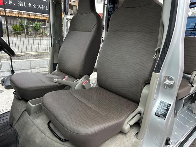 NV100クリッパーバン DX 平成31年式・走行距離148000km・7インチディスプレイオーディオ・事業用登録可・パワステ・マニュアルエアコン・マニュアルヒーター・集中ドアロックキット・リクライニングシート・フルフラット(38枚目)