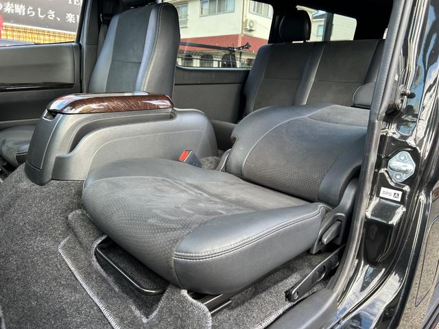 ハイエースバン スーパーGL ダークプライムII カスタムカー・令和4年式・87000km・7インチナビゲーション・フルセグTV・Bluetooth・バックカメラ・ESSEXフロントリップ・オーバーフェンダー・タイヤ・ホイール・ローダウンバッドパネル(47枚目)