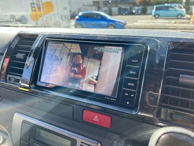 ハイエースバン スーパーGL ダークプライムII カスタムカー・令和4年式・走行距離101000km・新品タイヤ・ホイール・ENCM-18ハイパーグロス・ローダウン・車中泊ベッドキット・7インチナビゲーション・フルセグTV・バックカメラ・デジミラ(30枚目)