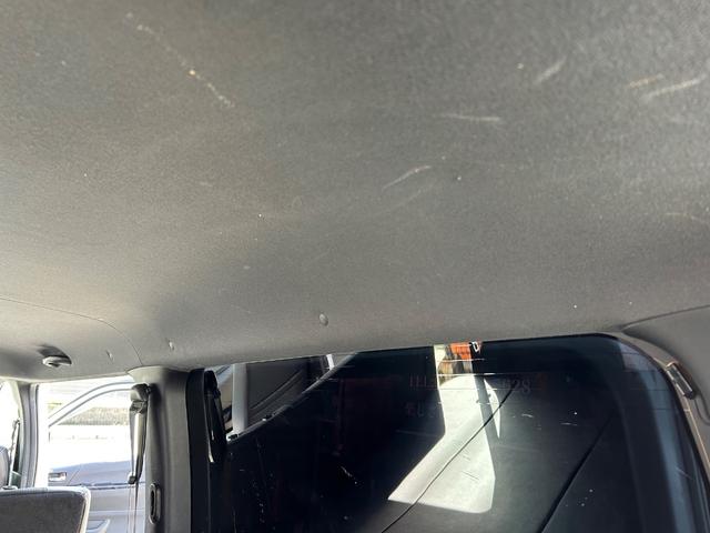 ハイエースバン スーパーGL ダークプライムII カスタムカー・令和4年式・走行距離101000km・新品タイヤ・ホイール・ENCM-18ハイパーグロス・ローダウン・車中泊ベッドキット・7インチナビゲーション・フルセグTV・バックカメラ・デジミラ(59枚目)