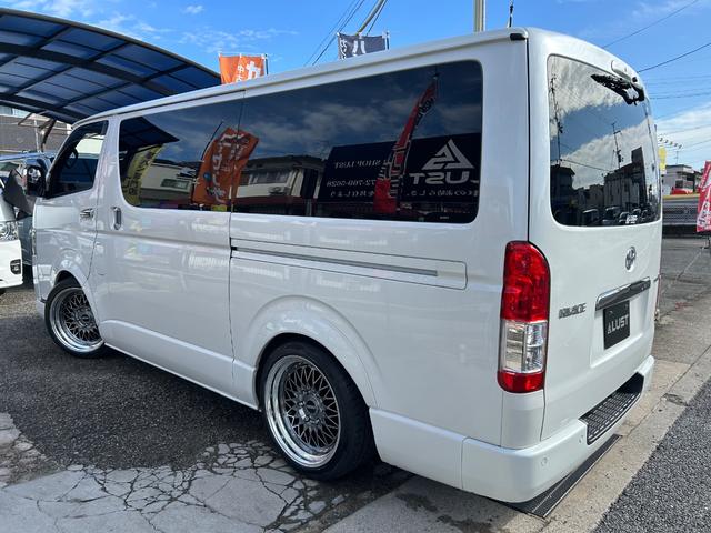 ハイエースバン スーパーGL ダークプライムII カスタムカー・令和4年式・走行距離101000km・新品タイヤ・ホイール・ENCM-18ハイパーグロス・ローダウン・車中泊ベッドキット・7インチナビゲーション・フルセグTV・バックカメラ・デジミラ(66枚目)