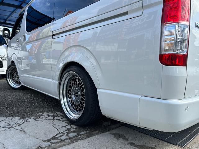 ハイエースバン スーパーGL ダークプライムII カスタムカー・令和4年式・走行距離101000km・新品タイヤ・ホイール・ENCM-18ハイパーグロス・ローダウン・車中泊ベッドキット・7インチナビゲーション・フルセグTV・バックカメラ・デジミラ(68枚目)