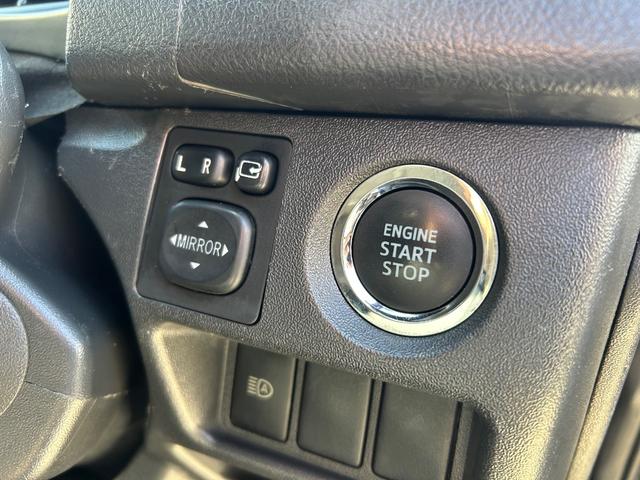 ハイエースバン スーパーGL ダークプライムII 令和3年式・61000km・新品ホイール・EF-19・バッドパネル・ローダウン・フロントスポイラー・シートカバー・7インチナビ・バックカメラ・ETC車載器・車中泊ベッドキット・無償保証(40枚目)