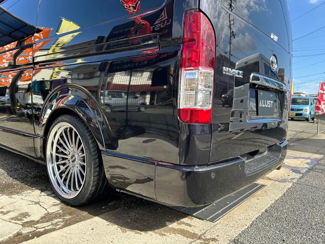 ハイエースバン スーパーGL ダークプライムII 令和3年式・61000km・新品ホイール・EF-19・バッドパネル・ローダウン・フロントスポイラー・シートカバー・7インチナビ・バックカメラ・ETC車載器・車中泊ベッドキット・無償保証(74枚目)