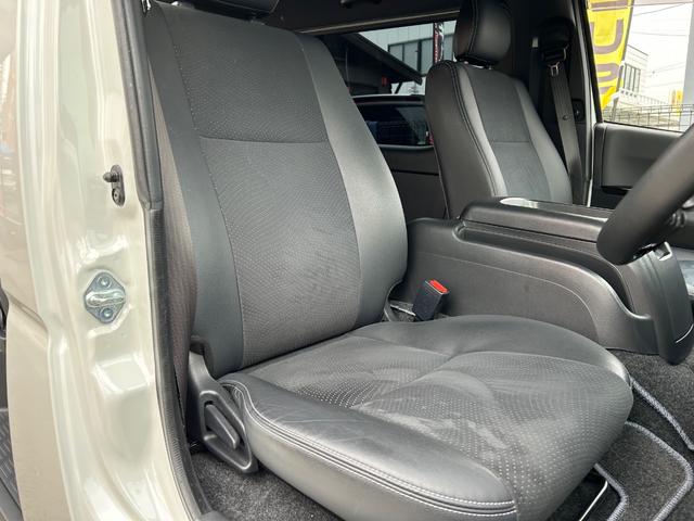 ハイエースバン スーパーＧＬ　ダークプライムＩＩ　カスタムカー・令和２年式・走行距離３４０００ｋｍ・９インチフローティングナビ・フルセグＴＶ・パノラミックビューモニター・ＥＴＣ・バックカメラ・バッドパネル・ボンネット・フロントスポイラー・エアロ（47枚目）