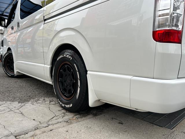 ハイエースバン スーパーＧＬ　ダークプライムＩＩ　カスタムカー・令和２年式・走行距離３４０００ｋｍ・９インチフローティングナビ・フルセグＴＶ・パノラミックビューモニター・ＥＴＣ・バックカメラ・バッドパネル・ボンネット・フロントスポイラー・エアロ（67枚目）