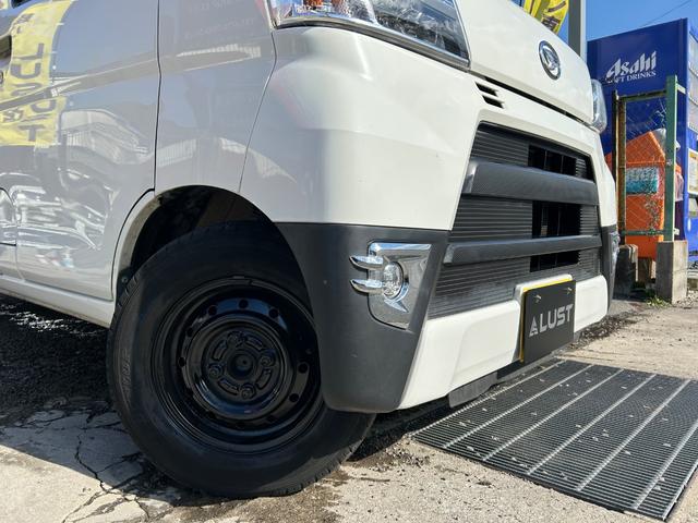 ハイゼットカーゴ ＤＸ　平成３０年式・走行距離８３０００ｋｍ・７インチナビゲーション・フルセグＴＶ・地デジ・バックカメラ・ＥＴＣ車載器・キーレス・ＬＥＤヘッドライト・パワーウィンドウ・オーバーヘッドシェルフ・１カ月無償保証（15枚目）