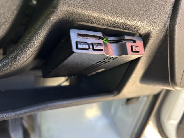 ハイゼットカーゴ ＤＸ　平成３０年式・走行距離８３０００ｋｍ・７インチナビゲーション・フルセグＴＶ・地デジ・バックカメラ・ＥＴＣ車載器・キーレス・ＬＥＤヘッドライト・パワーウィンドウ・オーバーヘッドシェルフ・１カ月無償保証（39枚目）