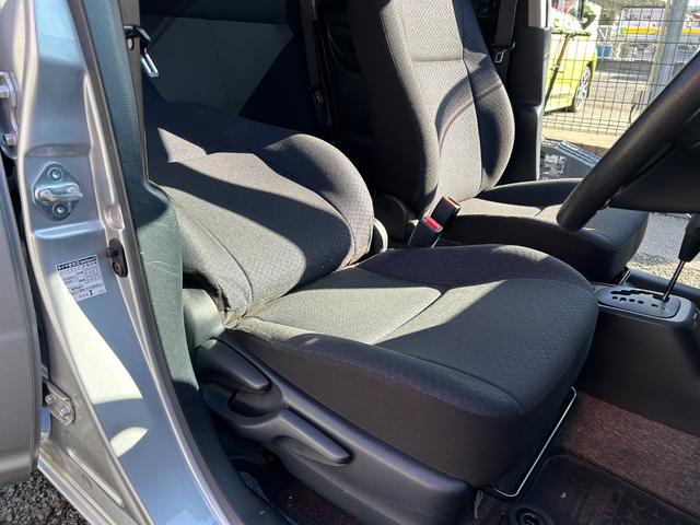 プロボックス ＧＬ　カスタムカー・令和２年式・新品車高調・新品アルミホイール・ＥＳＳＥＸ・ＥＮＣＭ－１７・シルバー・７インチナビゲーション・フルセグＴＶ・ＥＴＣ・バックカメラ・フルフラット・リクライニングシート・車中泊（48枚目）