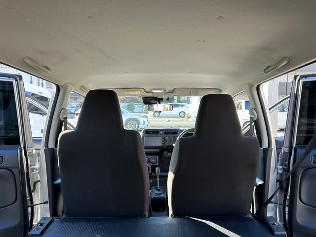 プロボックス ＧＬ　カスタムカー・令和２年式・新品車高調・新品アルミホイール・ＥＳＳＥＸ・ＥＮＣＭ－１７・シルバー・７インチナビゲーション・フルセグＴＶ・ＥＴＣ・バックカメラ・フルフラット・リクライニングシート・車中泊（56枚目）