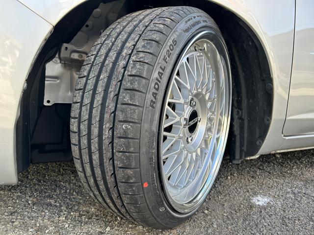 プロボックス ＧＬ　カスタムカー・令和２年式・新品車高調・新品アルミホイール・ＥＳＳＥＸ・ＥＮＣＭ－１７・シルバー・７インチナビゲーション・フルセグＴＶ・ＥＴＣ・バックカメラ・フルフラット・リクライニングシート・車中泊（61枚目）