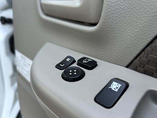 エブリイ ジョイン　平成２９年式・走行距離９００００ｋｍ・４ＷＤ・ＥＴＣ・ドラレコ・キーレス・パワーウィンドウ・オーバーヘッドシェルフ・電動格納式ミラー・フルフラット・ルームクリーニング実施・１カ月無償保証・１０００ｋｍ（36枚目）