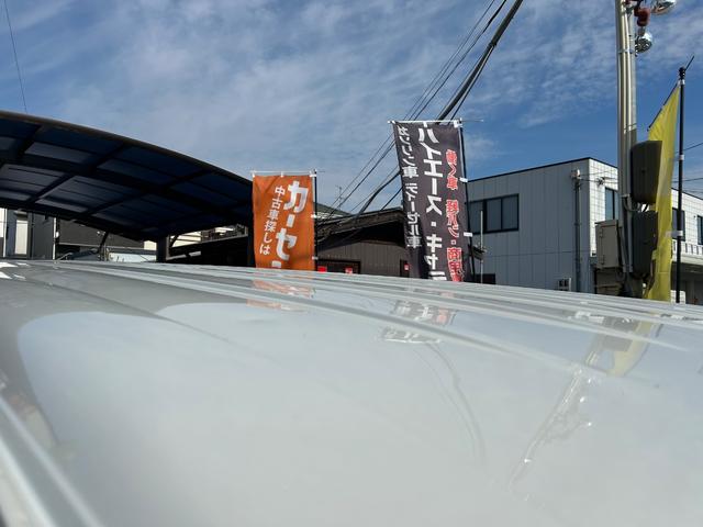ハイエースバン スーパーＧＬ　ダークプライムＩＩ　カスタムカー・令和５年式・４００００ｋｍ・ＥＳＳＥＸバッドパネル・フロントスポイラー・ファブレスホイール・ローダウン・７インチナビゲーション・フルセグＴＶ・ＥＴＣ・バックカメラ・ベッドキット・車中泊（25枚目）