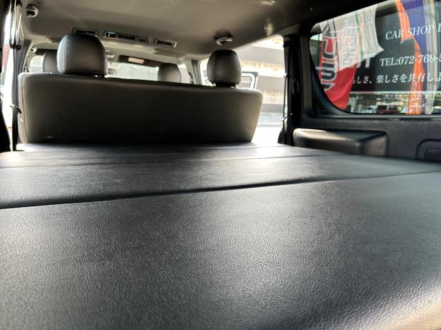 ハイエースバン スーパーＧＬ　ダークプライムＩＩ　カスタムカー・令和５年式・４００００ｋｍ・ＥＳＳＥＸバッドパネル・フロントスポイラー・ファブレスホイール・ローダウン・７インチナビゲーション・フルセグＴＶ・ＥＴＣ・バックカメラ・ベッドキット・車中泊（57枚目）