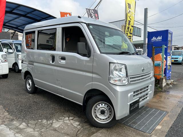 ＮＶ１００クリッパーバン ＤＸ　平成３０年式・走行距離２００００ｋｍ・事業用登録可・フルフラット・リクライニングシート・積載量３５０ｋｇ・５ＡＧＳ車・２ｎｄ発進車・純正ラジオ・ＡＭＭ・１カ月無償保証・１０００ｋｍ（5枚目）