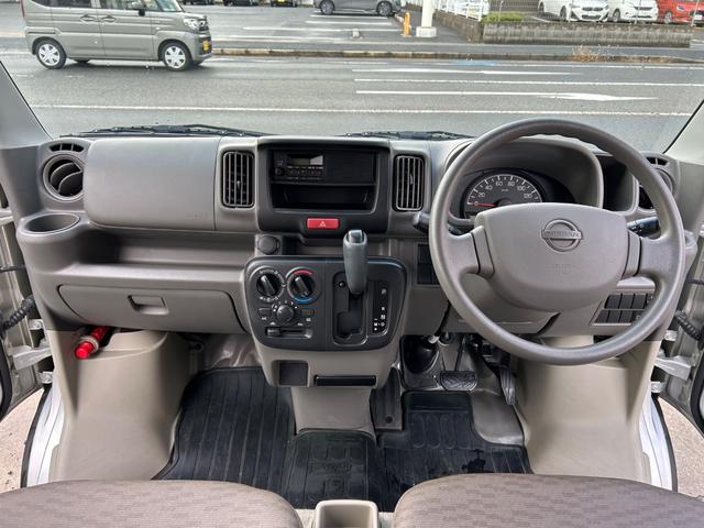 ＮＶ１００クリッパーバン ＤＸ　平成３０年式・走行距離２００００ｋｍ・事業用登録可・フルフラット・リクライニングシート・積載量３５０ｋｇ・５ＡＧＳ車・２ｎｄ発進車・純正ラジオ・ＡＭＭ・１カ月無償保証・１０００ｋｍ（30枚目）